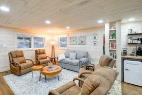 Mountain Haven: Little House on Big Horse Creek - Image 4