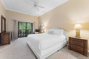 Homey Nature Escape - Sleeps 6 - Image 4