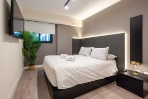 Geko | Elegant 1BR Seaside Retreat in Barranco - Image 2