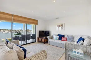 Marina Views—Waterfront Family Escape with Dock - Image 4