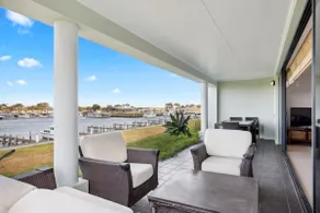 Marina Views—Waterfront Family Escape with Dock - Image 5
