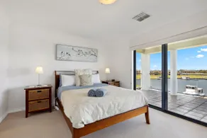 Marina Views—Waterfront Family Escape with Dock - Image 2