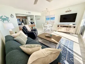 Long Beach Resort 1-402 - Image 4