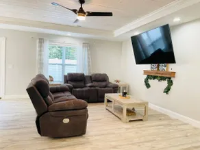 4 bedroom North Port w/ Hot Tub - Image 3