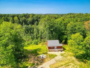 Tranquil Heights Cabin in Hocking Hills - Image 5