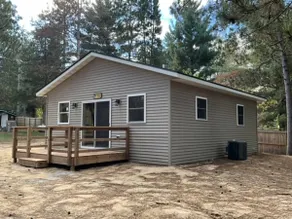Northern Way Cabin - Image 3