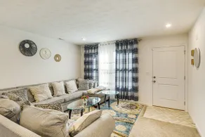 16 Mi to Louisville: Pet-Friendly Getaway! - Image 5