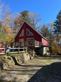 The Red House - Image 3