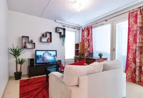 Romantic Sauna Retreat Near Sello Mall & Aalto Uni - Image 3