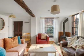 Grade II Listed Cottage in Central Taunton - Image 3