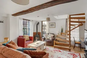 Grade II Listed Cottage in Central Taunton - Image 2