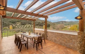 Amazing home in Algarinejo - Image 3