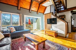 Pet Friendly, Secluded home with Hot Tub! - Image 4