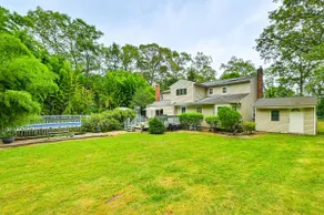 Tranquil & Pet-friendly Estate on Long Island! - Image 3
