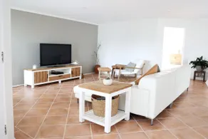 North Entrance Beach House - Image 4