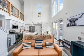 Modern Retreat with Community Amenities - Image 2