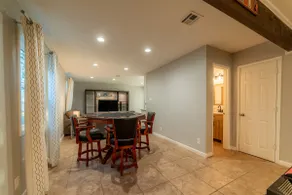 5 Bed/Lakefront/Boat dock/Game room/Guest Hous - Image 5