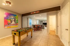 5 Bed/Lakefront/Boat dock/Game room/Guest Hous - Image 2