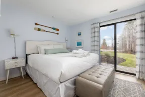 Oceanfront condo w/ private entrance & patio - Image 4