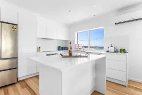 Breathtaking Beach Views in Kiama - Image 3