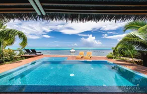 Villa Iti - 3BR Oceanfront Villa w Beautiful Pool - Image 5