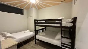 New Built Apartment, Sleeps 12! - Image 2