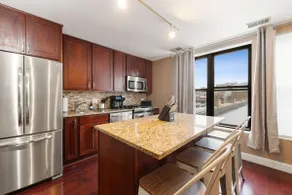 Cozy Condo, Sleeps 2! - Image 4
