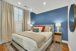 Adorable Loft Above Bella | King Bed - Image 2