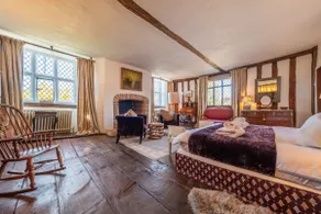 1,000 year old Medieval Flemings Hall sleeps up to 14 or 22 - Image 4
