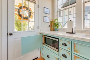 Steps to Sutter Creek: Chic Wine Country Cottage - Image 5