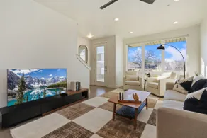 Mountain View Home with King Beds and Rooftop Deck - Image 4
