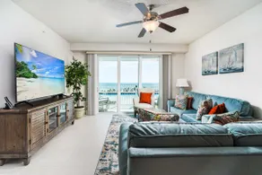 Oceanfront Private Patio-EV Charge-Aruba 105 - Image 3