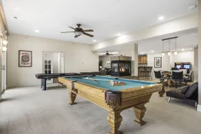 Townhouse-TreeTop View-Games-Free Tix-Garage - Image 2