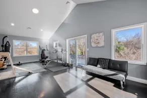 Sakura House: Spacious 4BR w/ Gym & Premium Design - Image 4