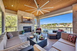 Lake Marble Falls on The Rocks and Concierge Service - Image 2