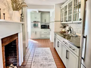 Maxson House Mystic – Easy Walk to Downtown - Image 2