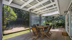 Sea Whisper - Spacious Family Retreat - Image 5