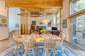 Hansel by Avantstay Pool Table, 5mins to Skiing - Image 5