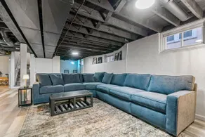 MINNeSTAY* Red Maple | Karaoke - Image 4