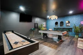 Ruby Ridge | Fishing Pond, Heated Pool, Speakeasy - Image 4