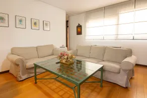 Rentalsevilla Refuge in the Heart of Triana - Image 5