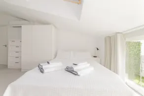 Penthouse with cozy terrace - Image 2