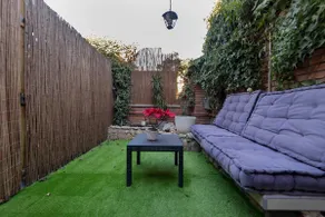 Private garden apartment - Image 5