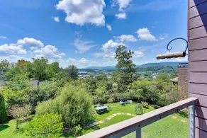 Chatt Pulse:Spacious, Chic, Mtn. Views, Art-Filled - Image 4