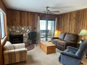 Hummingbird Hollow with High Speed Wifi - Image 4