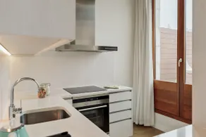 Ola Living Boqueria, Apartament familiar 2 - Image 4