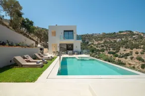 Luxury Villa Vie - Image 2