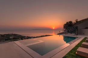Luxury Villa Vie - Image 2