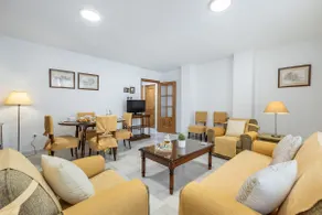 Comfort and ideal location next to PTS and Fermasa - Image 3