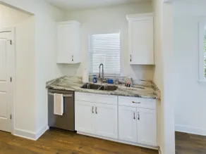 PIckens Place Unit B - Image 5